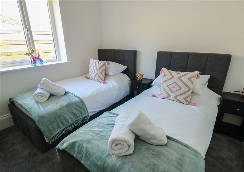 Bedroom (photo 4) at Golygfa Gele, Llanddulas
