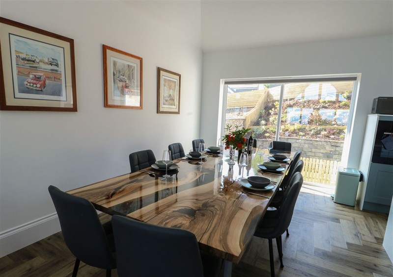 Dining room at Golygfa Gele, Llanddulas
