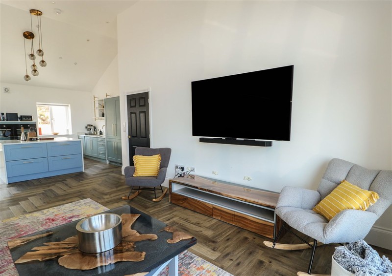 Relax in the living area (photo 2) at Golygfa Gele, Llanddulas