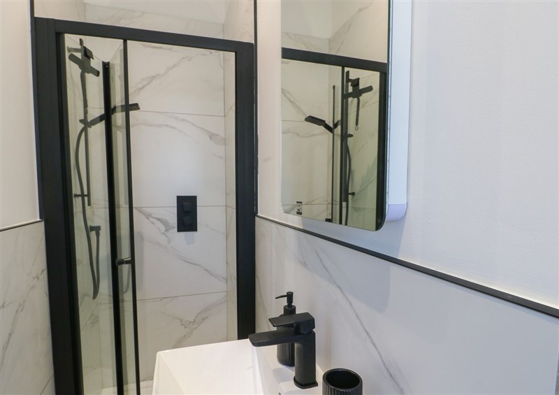 This is the bathroom at Golygfa Gele, Llanddulas
