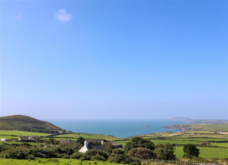 The setting around Golygfa Rhiw