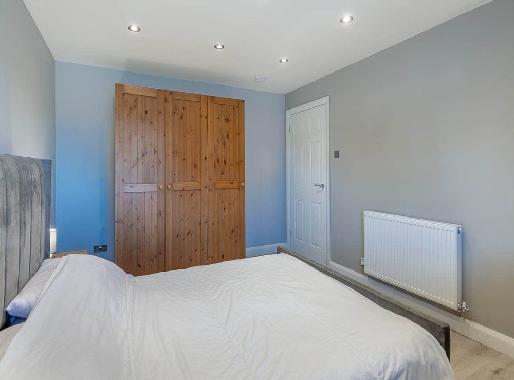 Double bedroom (photo 4) at Goose Green Cottage in Snettisham, Norfolk