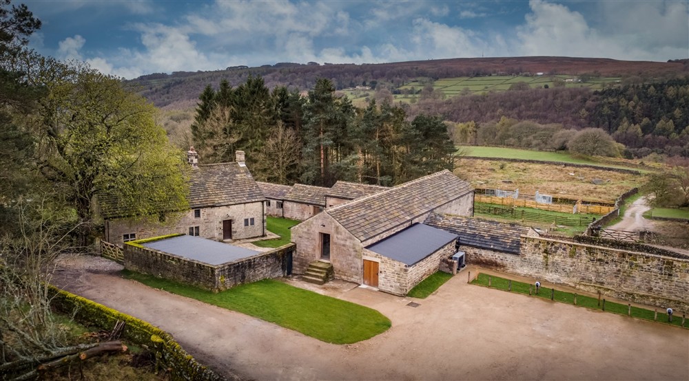The exterior of Wilson Farmhouse, Millstone Barn and Gorsey Bank Barn, Derbyshire at Gorsey Bank Barn in Hope Valley, Derbyshire