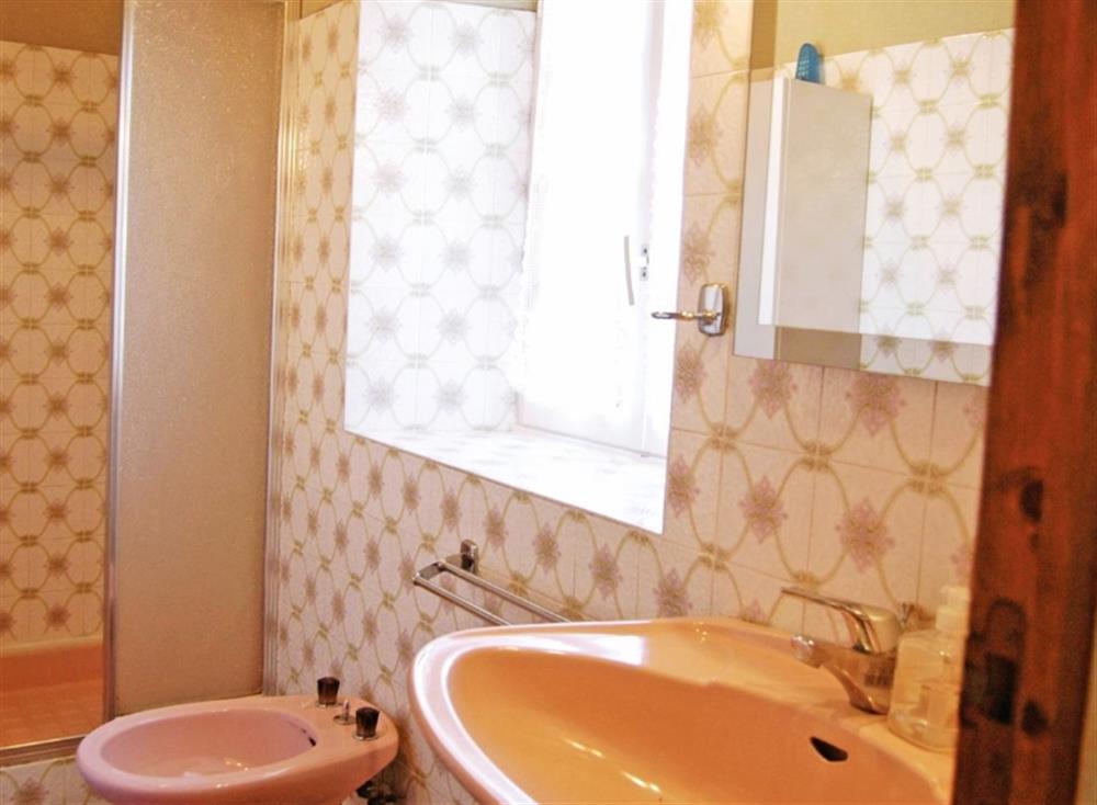 Bathroom at Gouesnach in Gouesnac’h, France