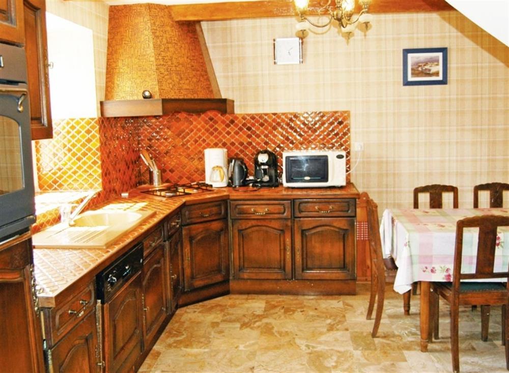 Kitchen/diner at Gouesnach in Gouesnac’h, France