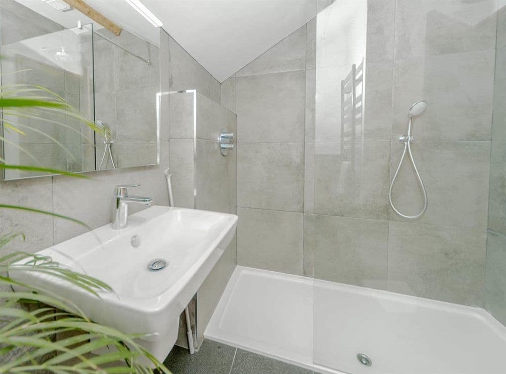 Spacious shower room at Stone Barn Cottage, 