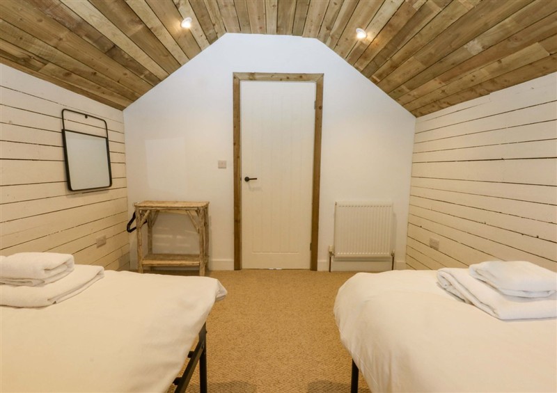 One of the 5 bedrooms (photo 3) at Gowan Brae, Criccieth