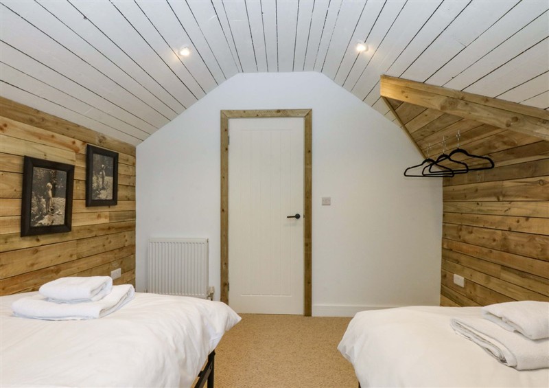 One of the 5 bedrooms (photo 4) at Gowan Brae, Criccieth