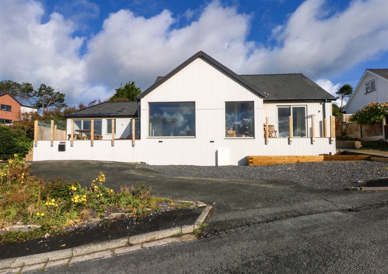 This is Gowan Brae (photo 3) at Gowan Brae, Criccieth