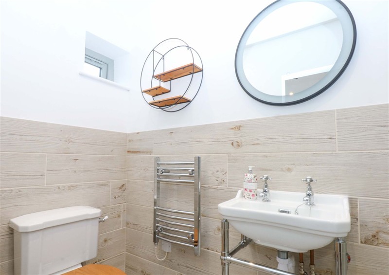 This is the bathroom at Gowan Brae, Criccieth