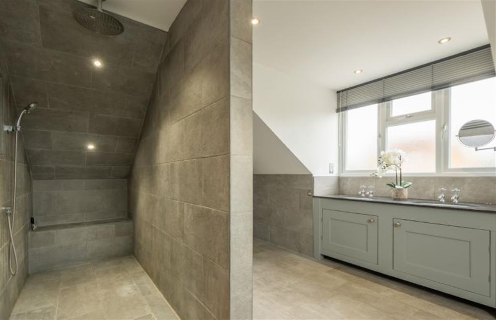 First floor: Family bathroom with large walk-in shower at Grace Cottage, Heacham near Kings Lynn