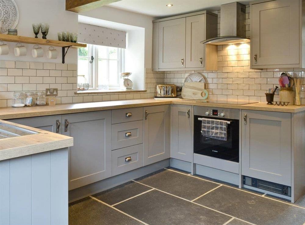 Fully appointed fitted kitchen at Grace Cottage in High Bickington, near Great Torrington, Devon