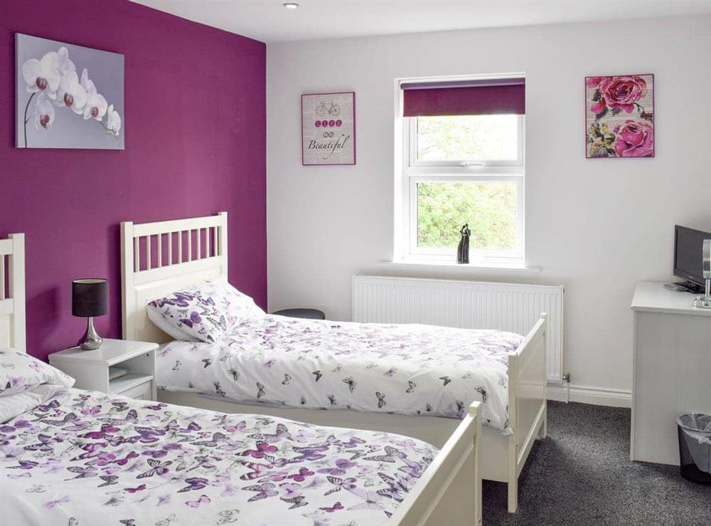 Twin bedroom (photo 3) at Graces Dairy in Wooler, Northumberland