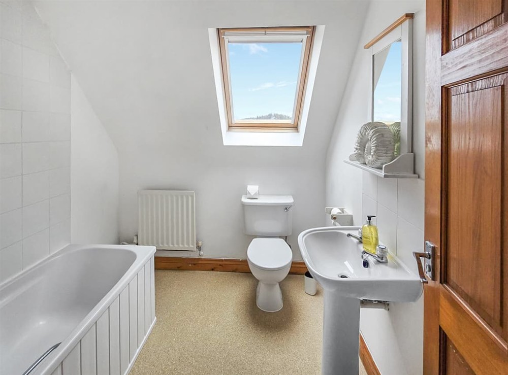 Bathroom at Graeme-an-Taoiseach in Stranraer, Wigtownshire