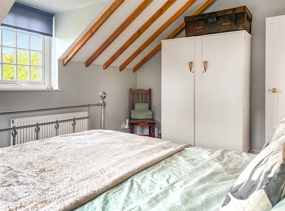 Double bedroom (photo 3) at Grafog Farm Cottage in Groeslon Nr Caernarfon, Gwynedd