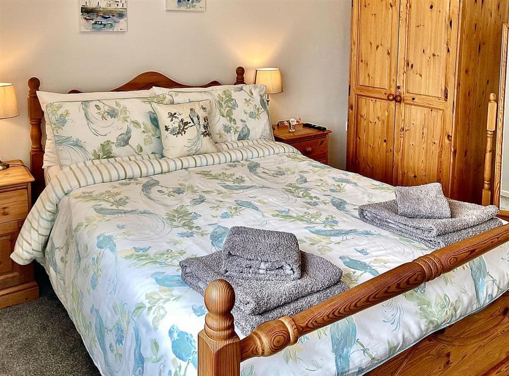 Double bedroom (photo 2) at Graig-Y-Coed in Penclawdd, near Swansea, South Wales, West Glamorgan