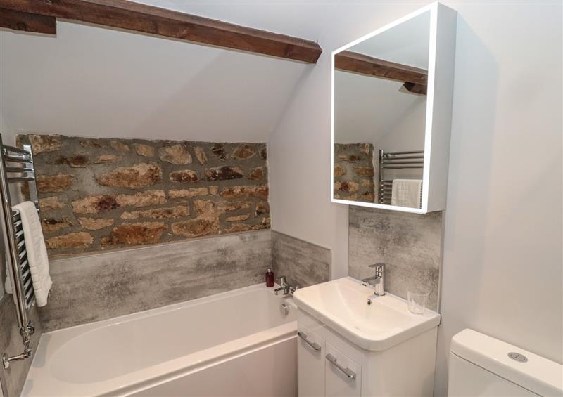 Bathroom at Granary Cottage, Bellingham