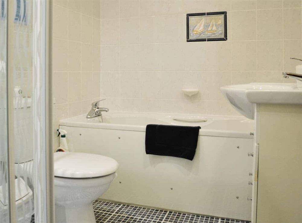 Bathroom at Granary Cottage in Bosherston, Pembrokeshire, Dyfed