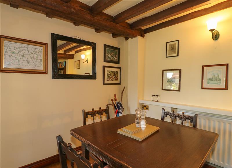 This is the dining room at Granary Cottage, Grantham