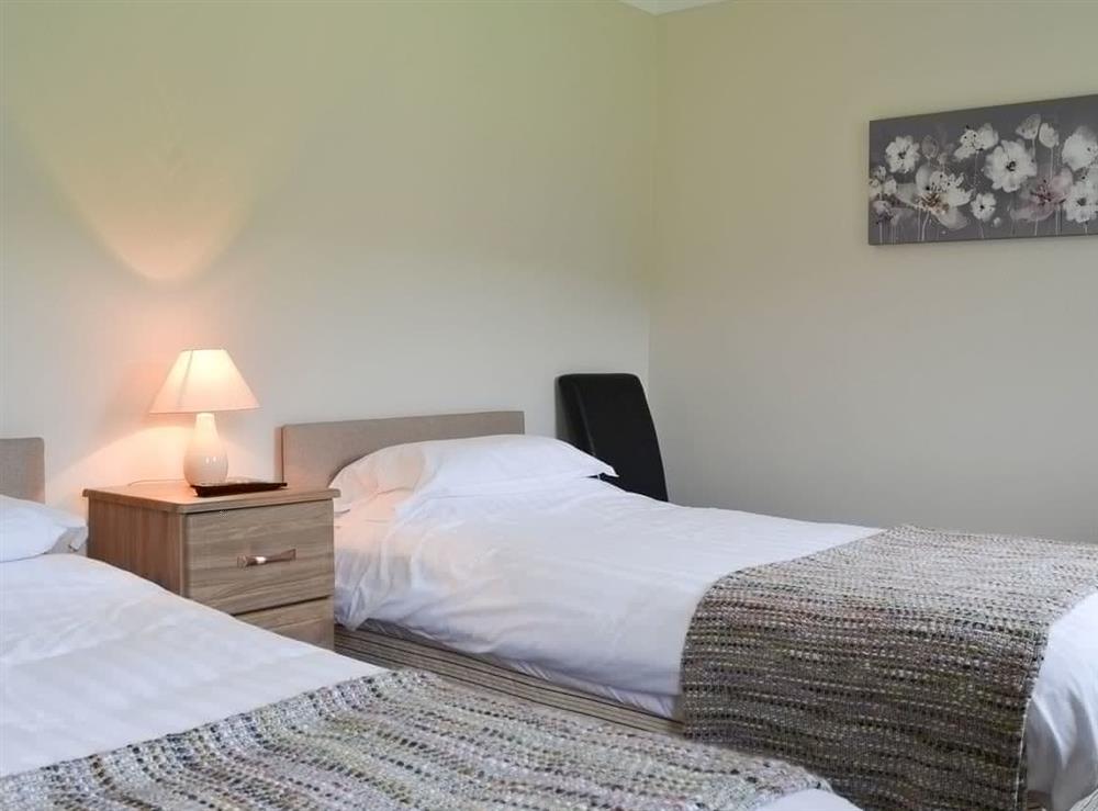 Cosy and relaxing twin bedroom at Lucys at the Grange, 