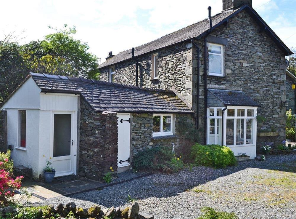 Traditional stone cottage at Coach House, 
