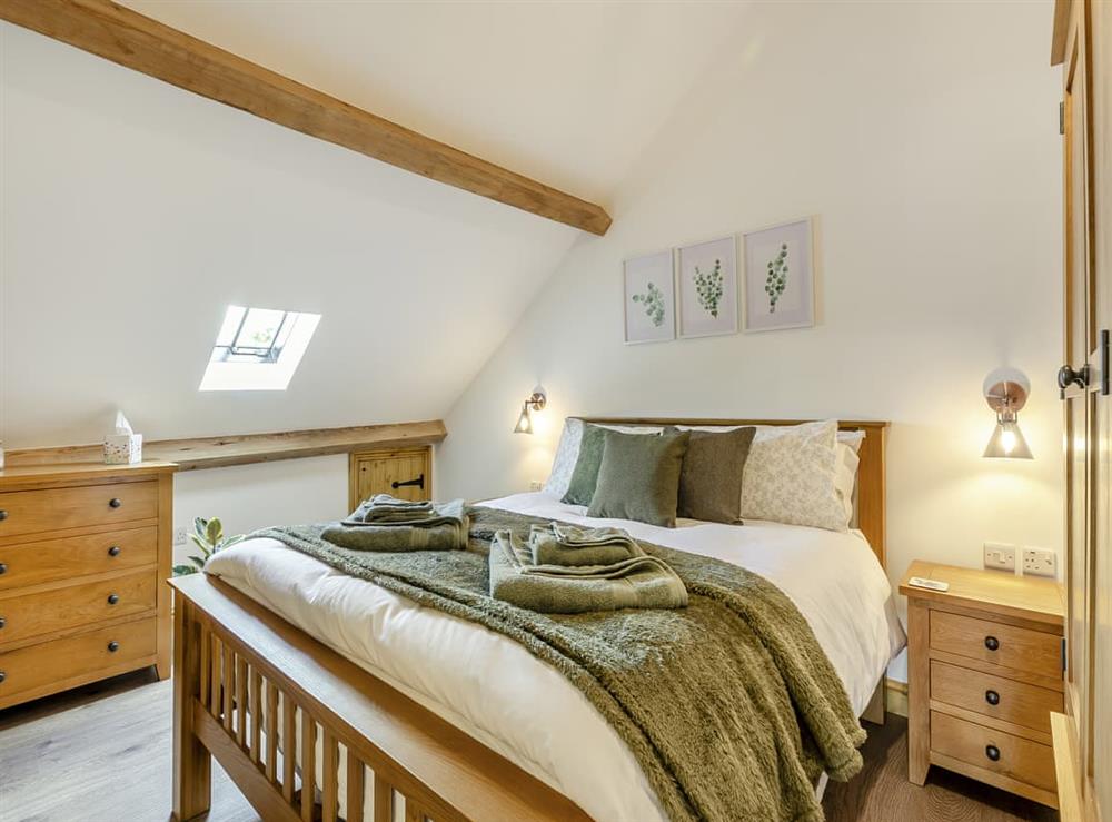 Double bedroom (photo 3) at Heathcote Hayloft, 
