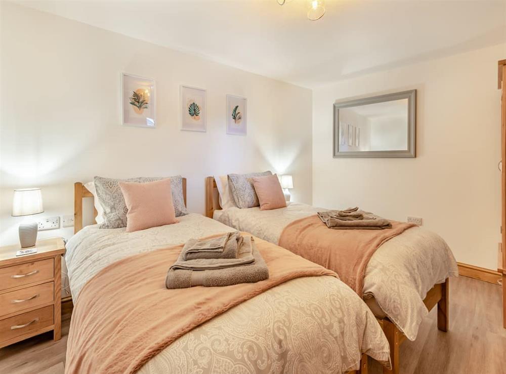 Twin bedroom (photo 3) at Heathcote Hideaway, 