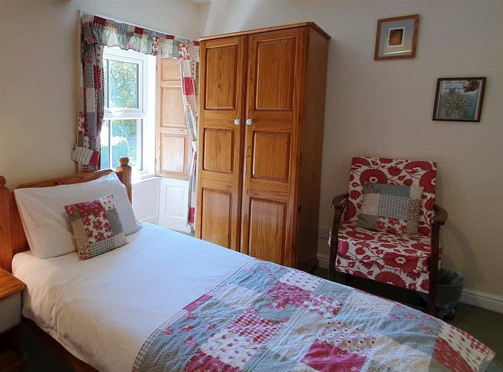 Twin bedroom (photo 2) at Grange Farm House in Draughton, Skipton, North Yorkshire