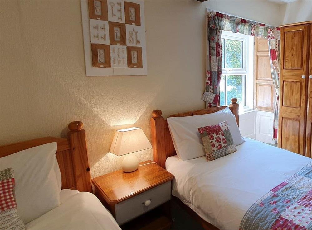 Twin bedroom at Grange Farm House in Draughton, Skipton, North Yorkshire