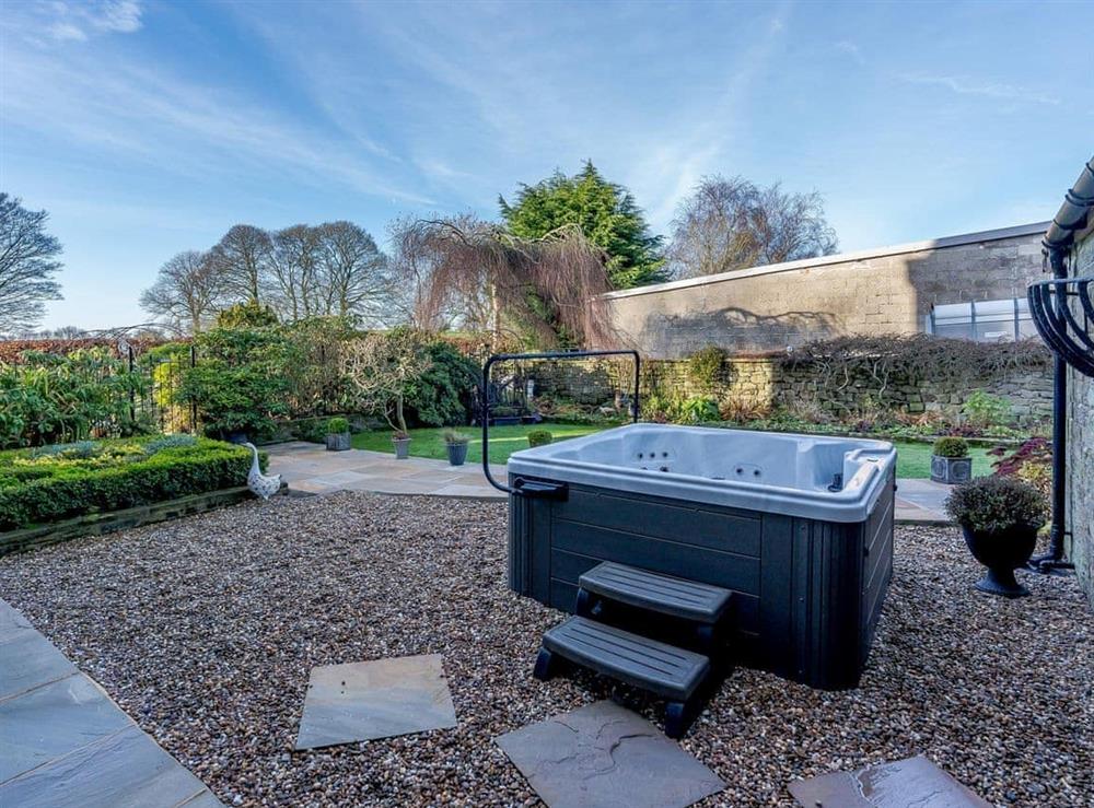Hot tub at Grange Holiday Home in Hellifield, near Skipton, North Yorkshire