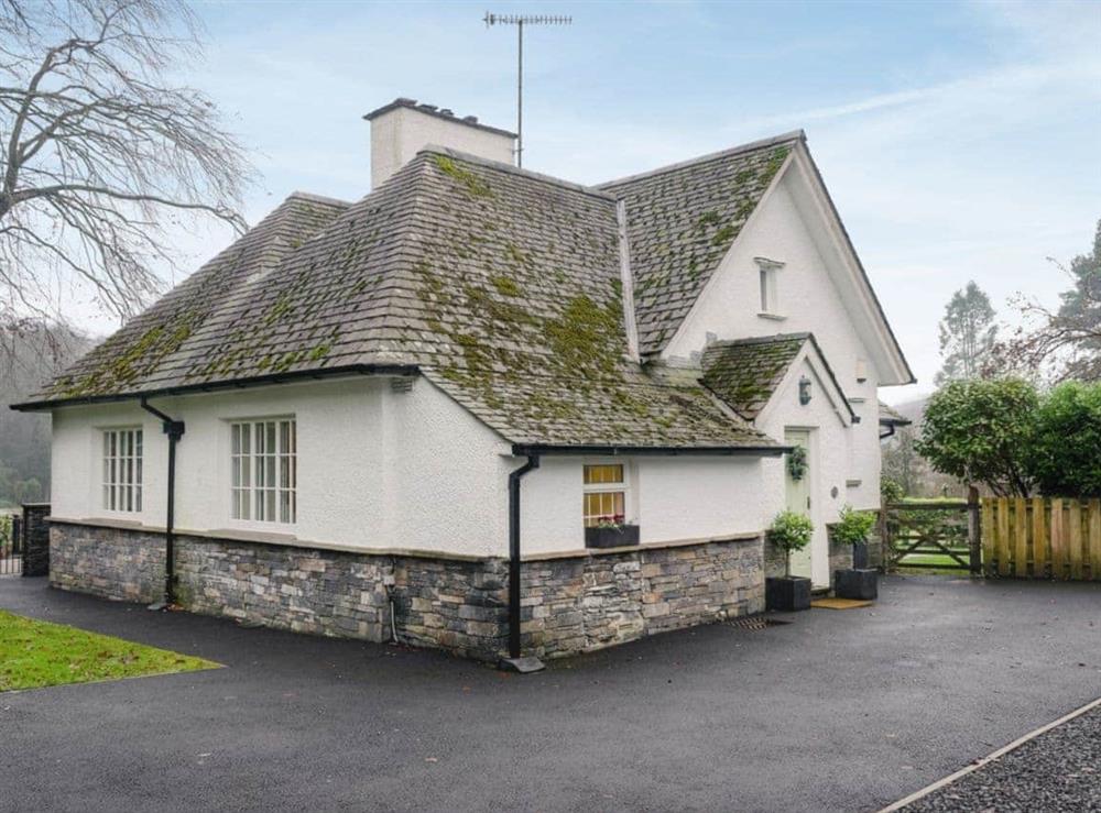 Charming holiday property at Granton Lodge in Bowness-on-Windermere, near Windermere, Cumbria