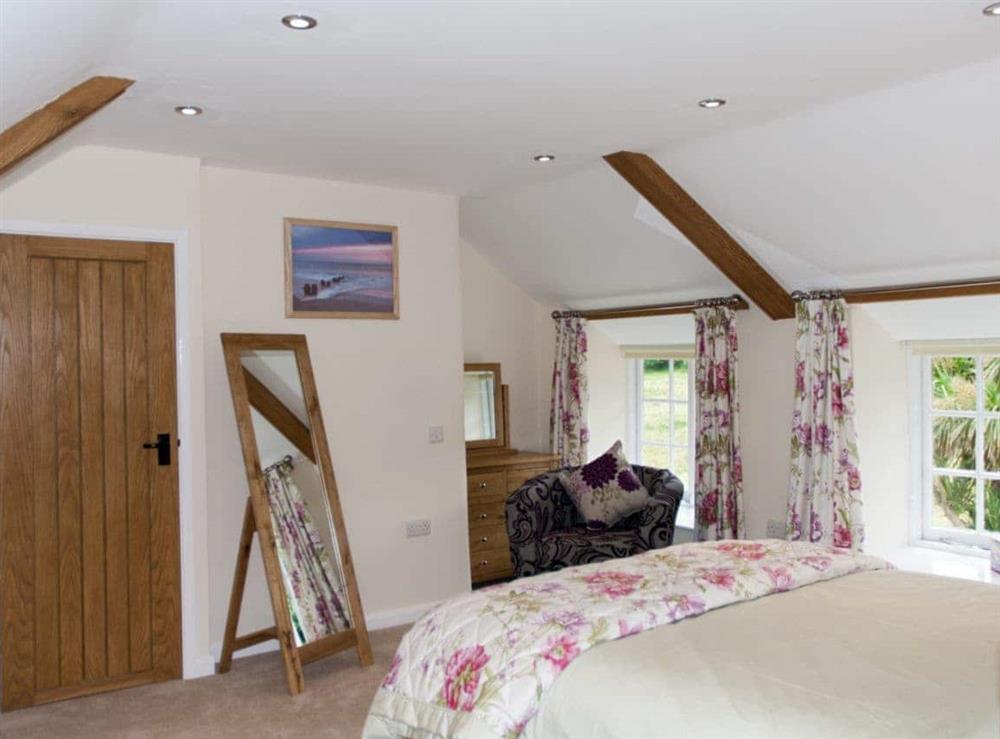 Double bedroom (photo 2) at Grapevine in Branscombe, Devon
