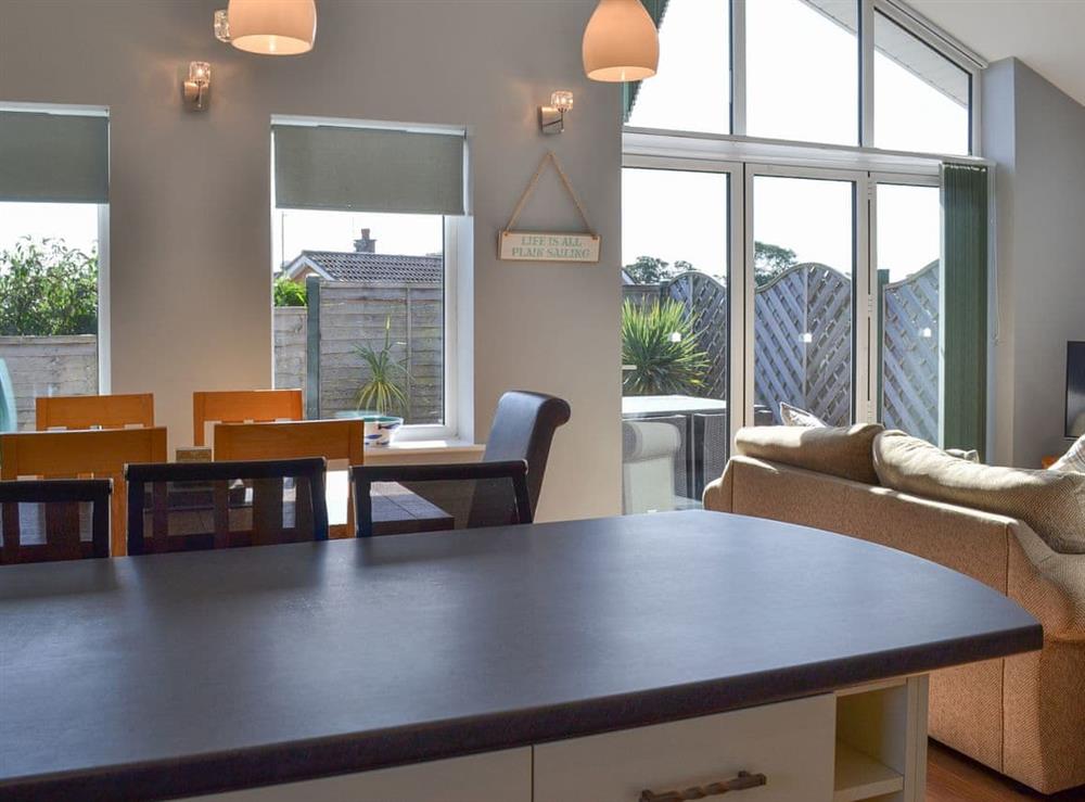 Gorgeous kitchen/dining area at Grays Cottage in Bridlington, Yorkshire, North Humberside