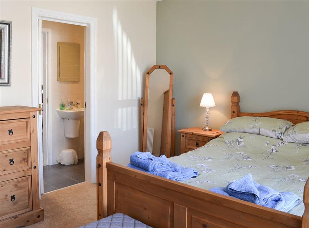 Lovely and light double bedded room at Grays Cottage in Bridlington, Yorkshire, North Humberside