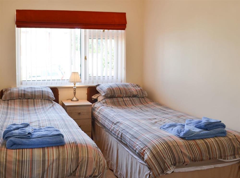 Second twin bedroom at Grays Cottage in Bridlington, Yorkshire, North Humberside