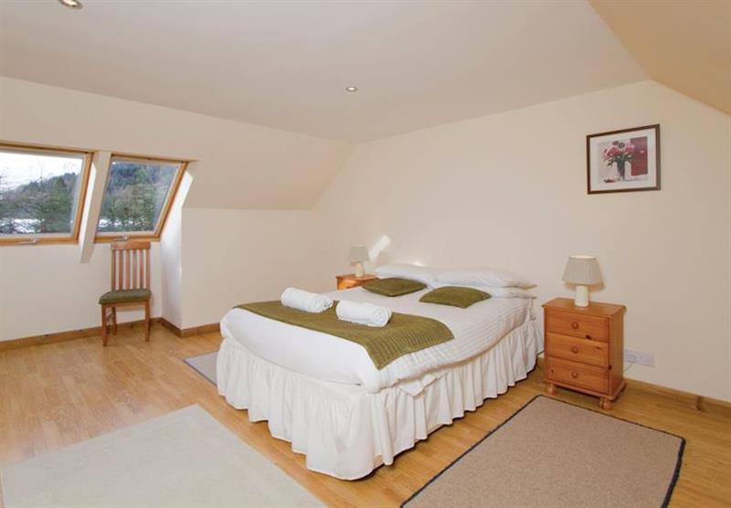Double bedroom at Great Glen Cottages in Kinlochlochy, Inverness-shire