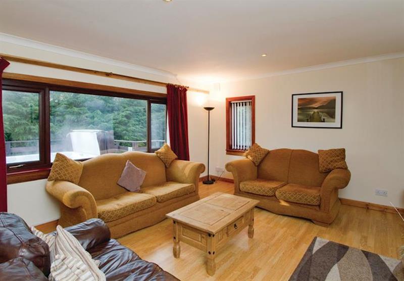 The living room in Struan Cottage (photo number 2) at Great Glen Cottages in Kinlochlochy, Inverness-shire