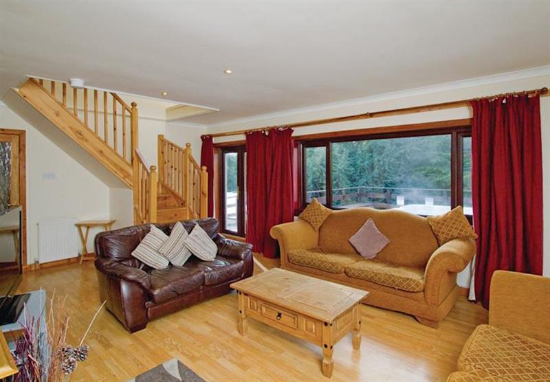 The living room in Struan Cottage at Great Glen Cottages in Kinlochlochy, Inverness-shire