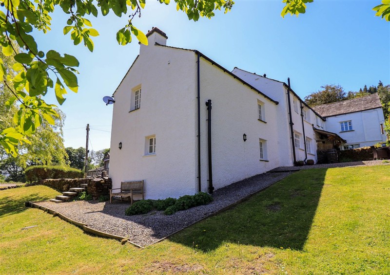 The setting at Great Hartbarrow Farm Cottage, Cartmel Fell near Windermere