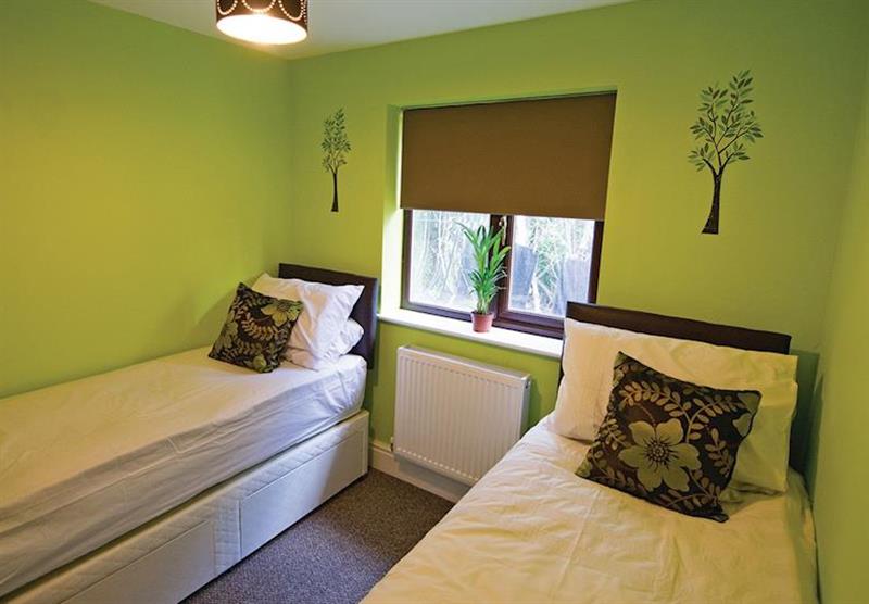 A twin bedroom in the Sycamore Lodge at Great Hatfield Lodges in Aldbrough, Yorkshire Moors and Coast