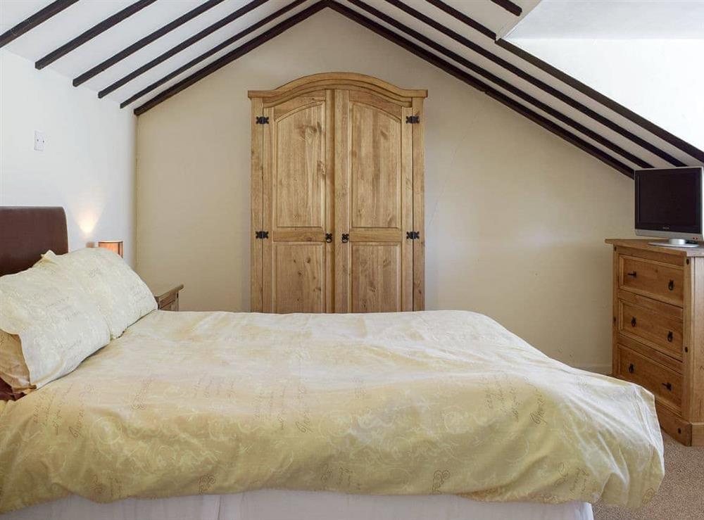 Cosy double bedroom at Green Acre Cottage in Kilgetty, Dyfed , Great Britain
