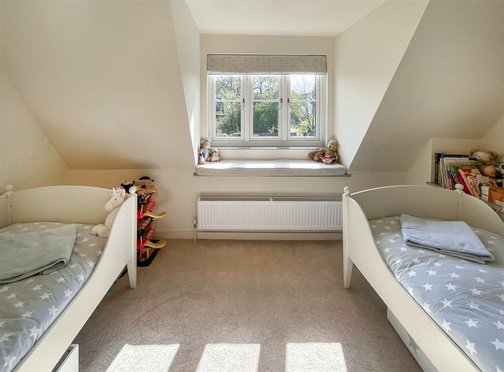 Twin bedroom at Green Farm Cottage in Redgrave, Suffolk