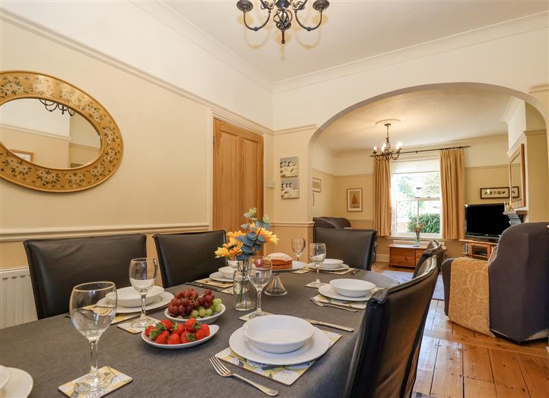 The dining room at Green Gate Cottage, Reydon