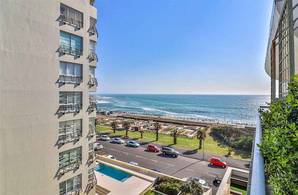 Green Point Apartment (photo 8) at Green Point Apartment in Cape Town, South Africa