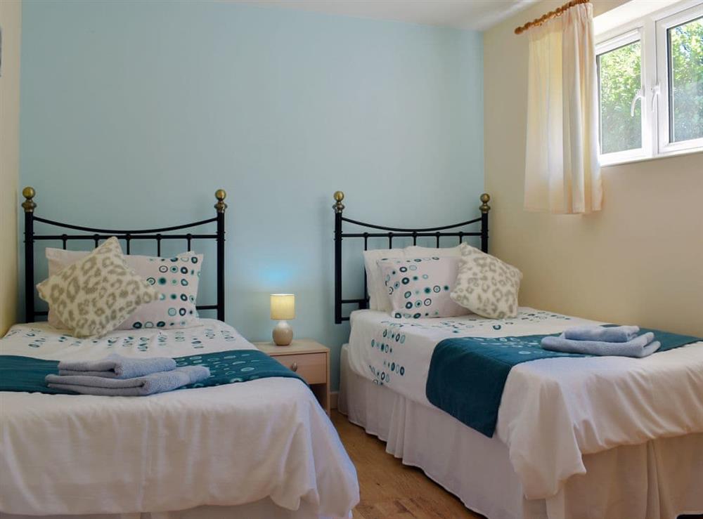 Twin bedroom at Green Valley Retreat in Holsworthy, Devon