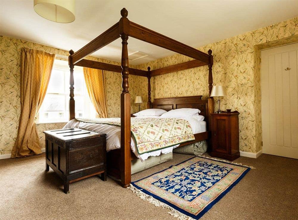 Elegant four poster double bedroom at Greenah View in Uldale, near Wigton, Cumbria
