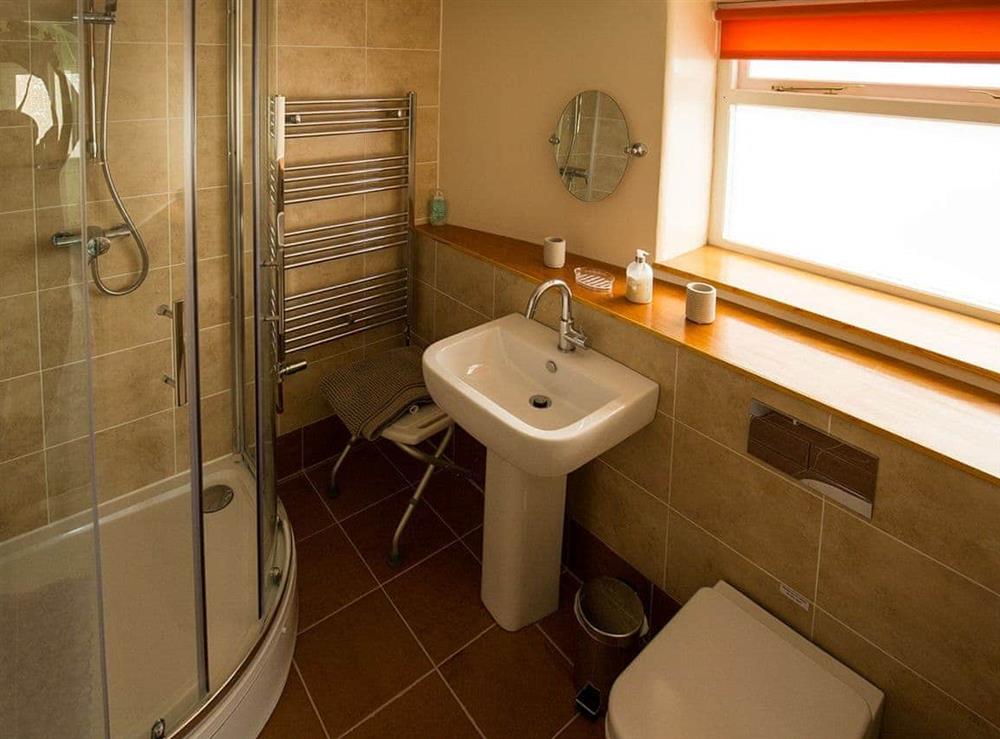 Ground floor shower room at Greenah View in Uldale, near Wigton, Cumbria