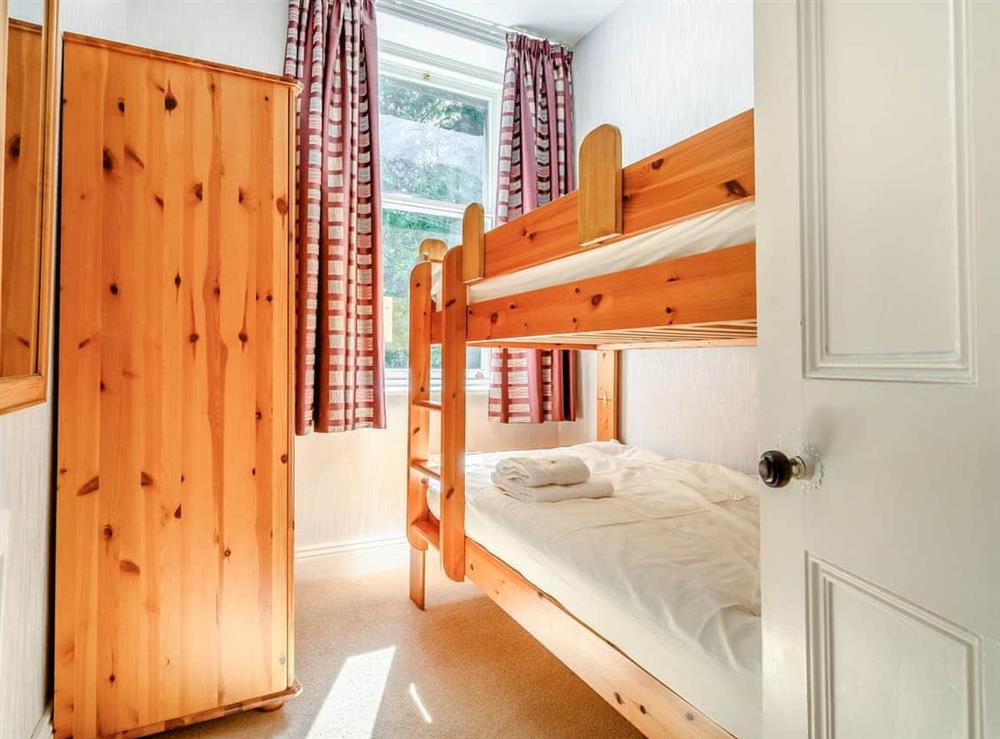 Bunk bedroom at Greenbank in Keswick, Cumbria