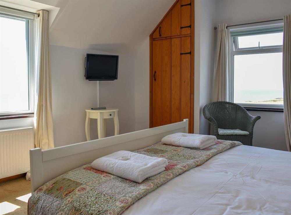 Double bedroom at Greenbanks in Chesil Beach, near Abbotsbury, Dorset
