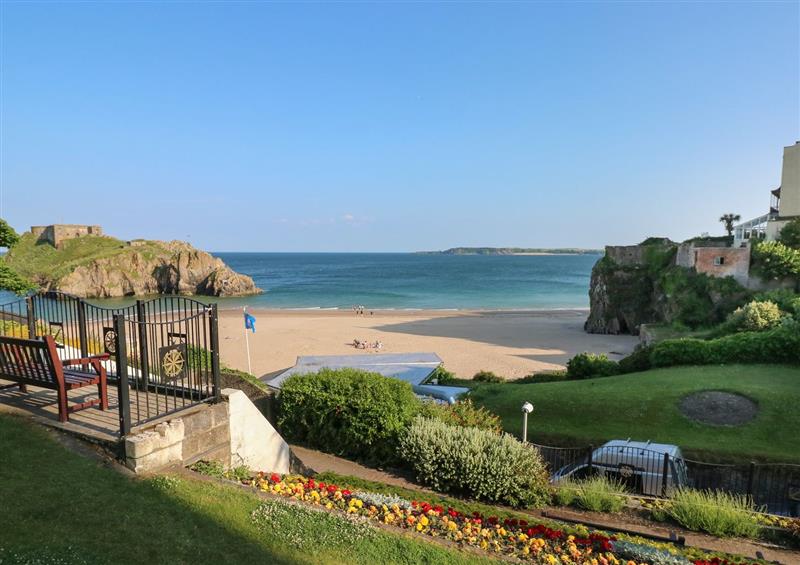 The setting at Greengate, Tenby